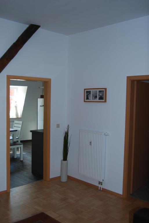 B2-Ferienwohnung แอร์ฟวร์ท ห้อง รูปภาพ